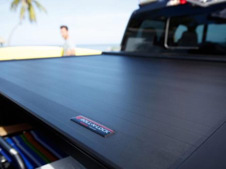 Roll-N-Lock Tonneau Cover Toyota Tundra (22-23) [E-Series Retractable] 6  6  or 5  6  Bed Fashion